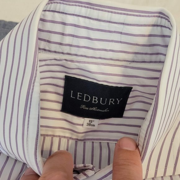 Two Ledbury men's dress shirts, size 15-32 - Picture 4 of 4